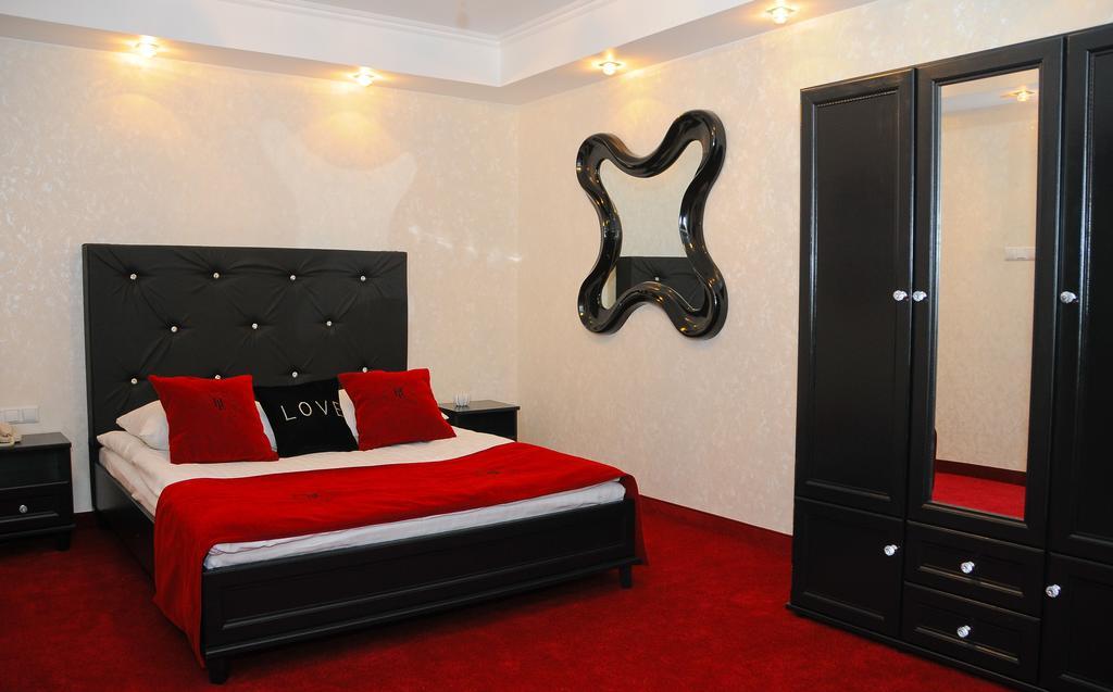Hotel Lord Debica Room photo