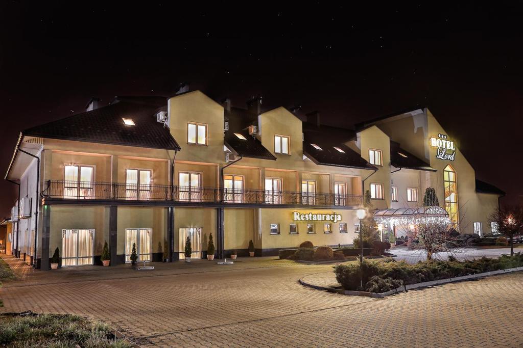Hotel Lord Debica Exterior photo